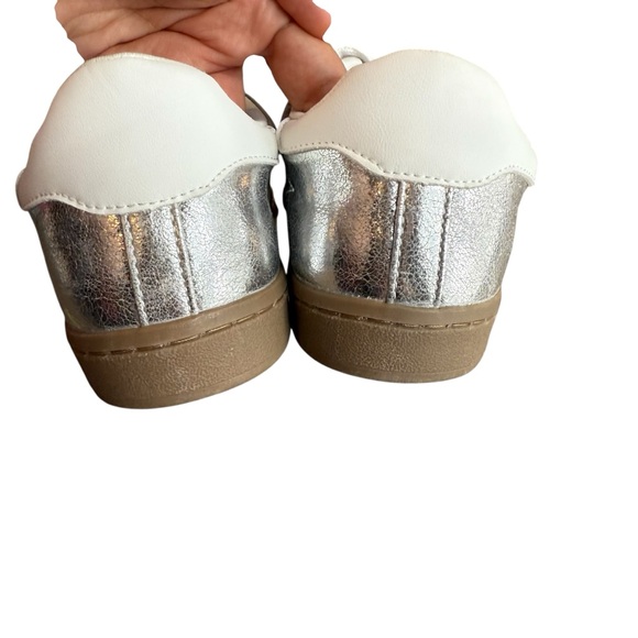 Target Women's 8.5 Spencer Silver Metallic Fashion Sneakers‎ Sporty Memory Foam - Picture 6 of 13